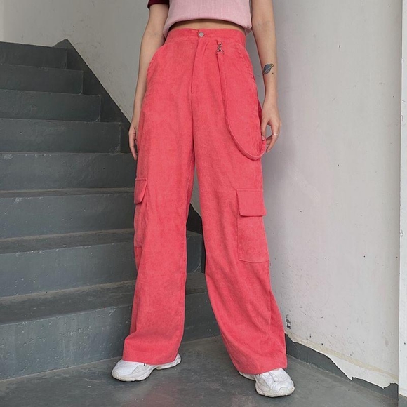 ✨BOGO ALL $5 ITEMS✨ pink corduroy cargo pants - Picture 3 of 3